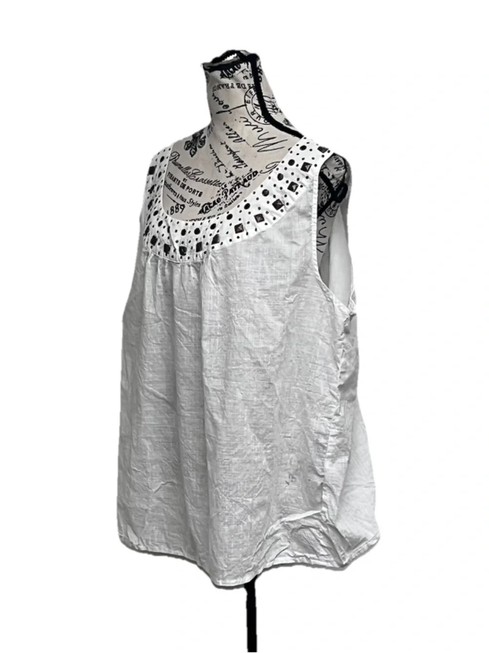 Avenue White Tunic Blouse 22/24 Plus Size Y2K Boho Embroidered Sleeveless Top - Picture 3 of 12